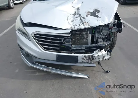 2016 Hyundai Sonata Limited z USA, uszkodzony, nr VIN 5NPE34AF9GH274396